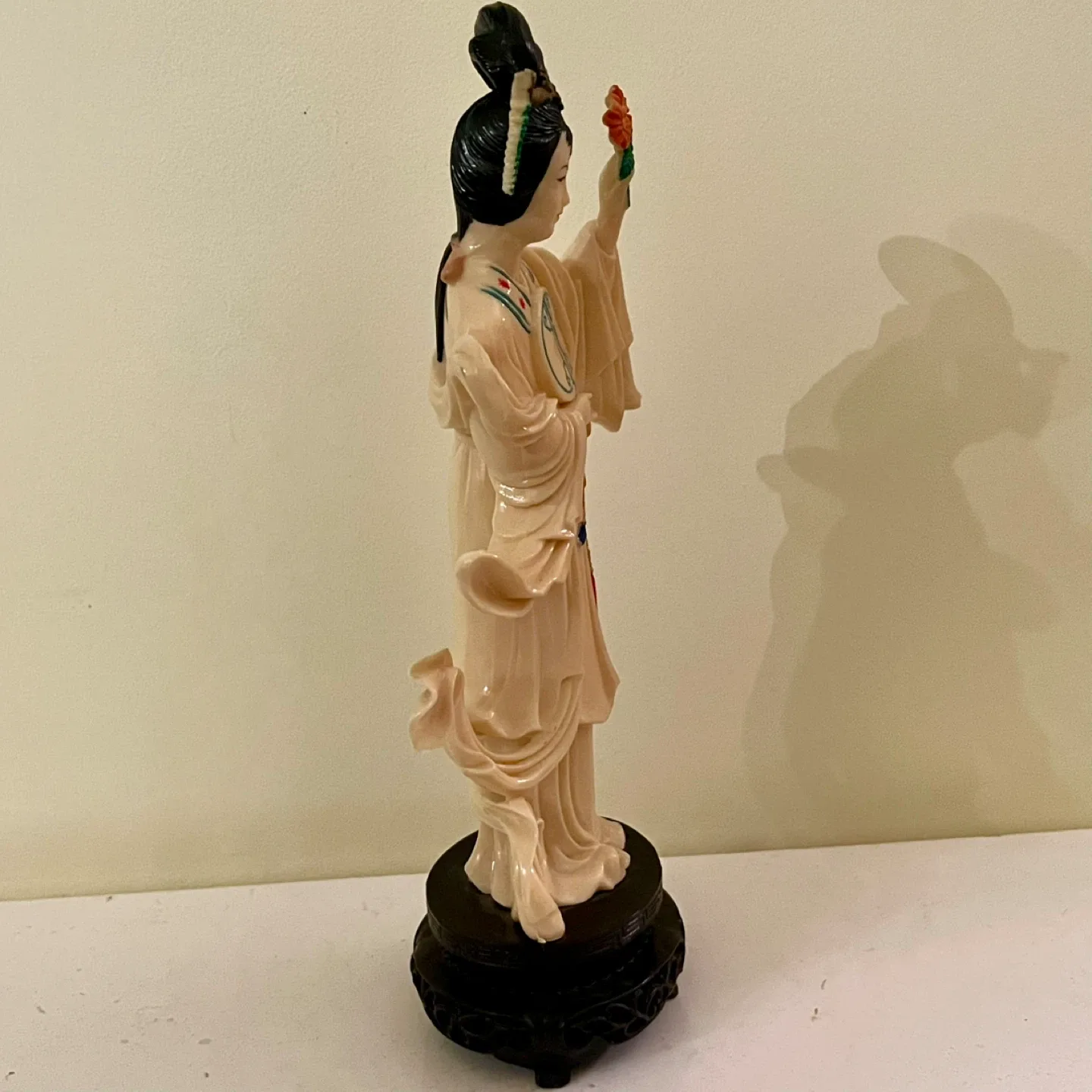 Vintage Celluloid Painted Geisha with Flowers image indicator(4)