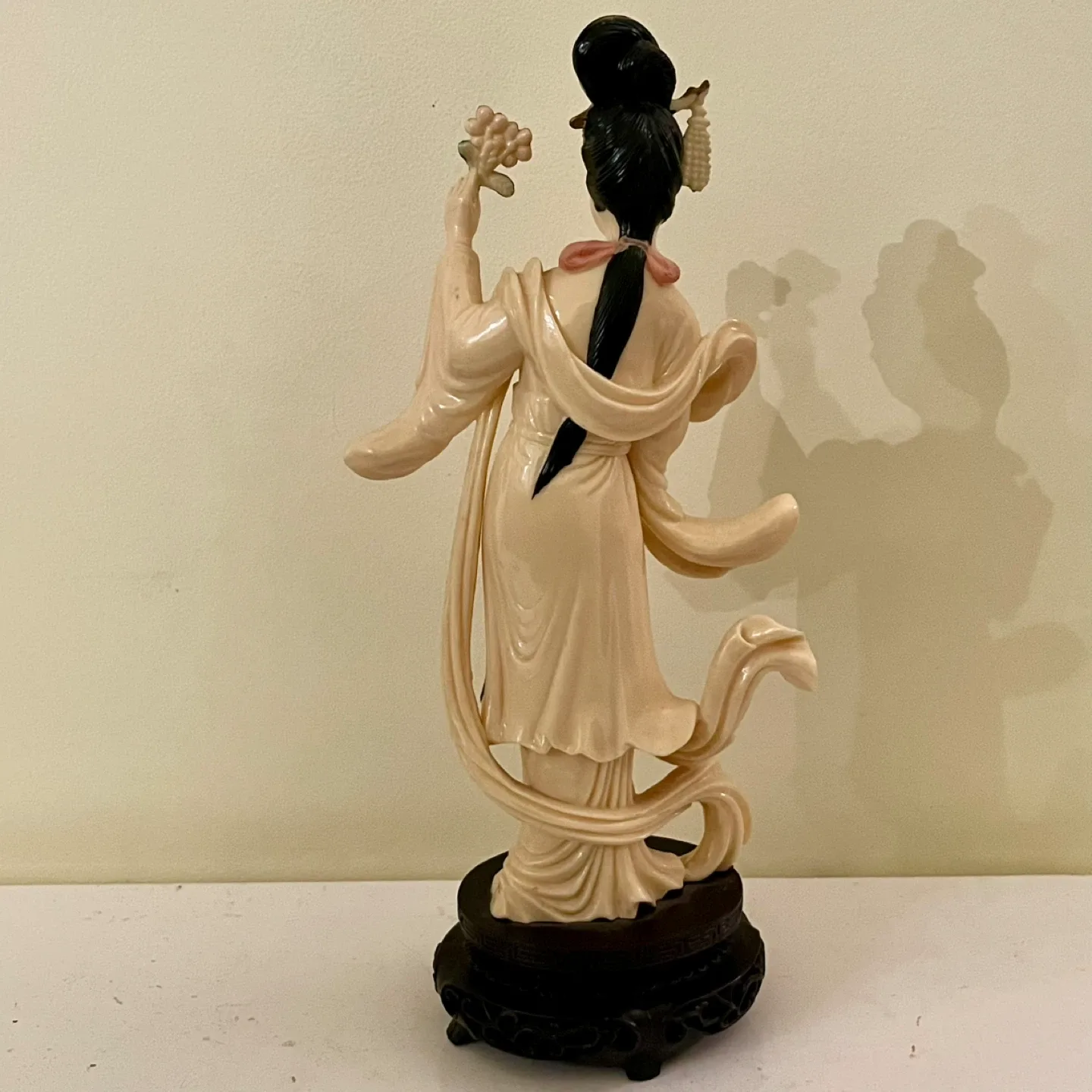 Vintage Celluloid Painted Geisha with Flowers image indicator(3)