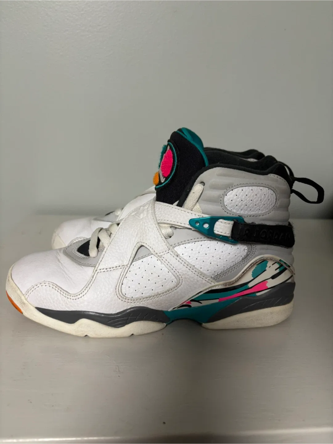 Air Jordan 8 Retro “South Beach” Youth Size 6Y image indicator(3)