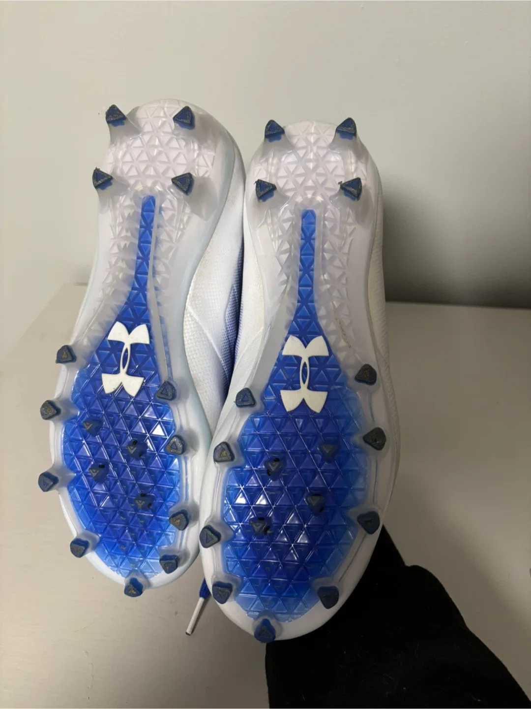 Under Armour Football/Lacrosse Cleats - Blue & White image indicator(3)