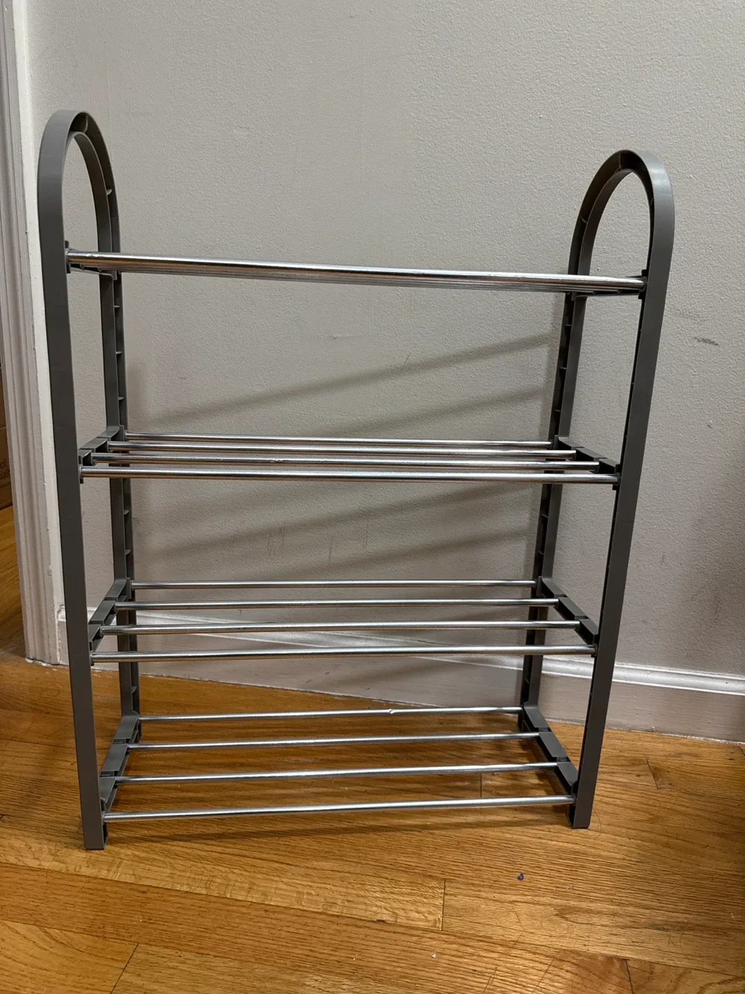 Gray 4-Tier Shoe Rack image indicator(2)