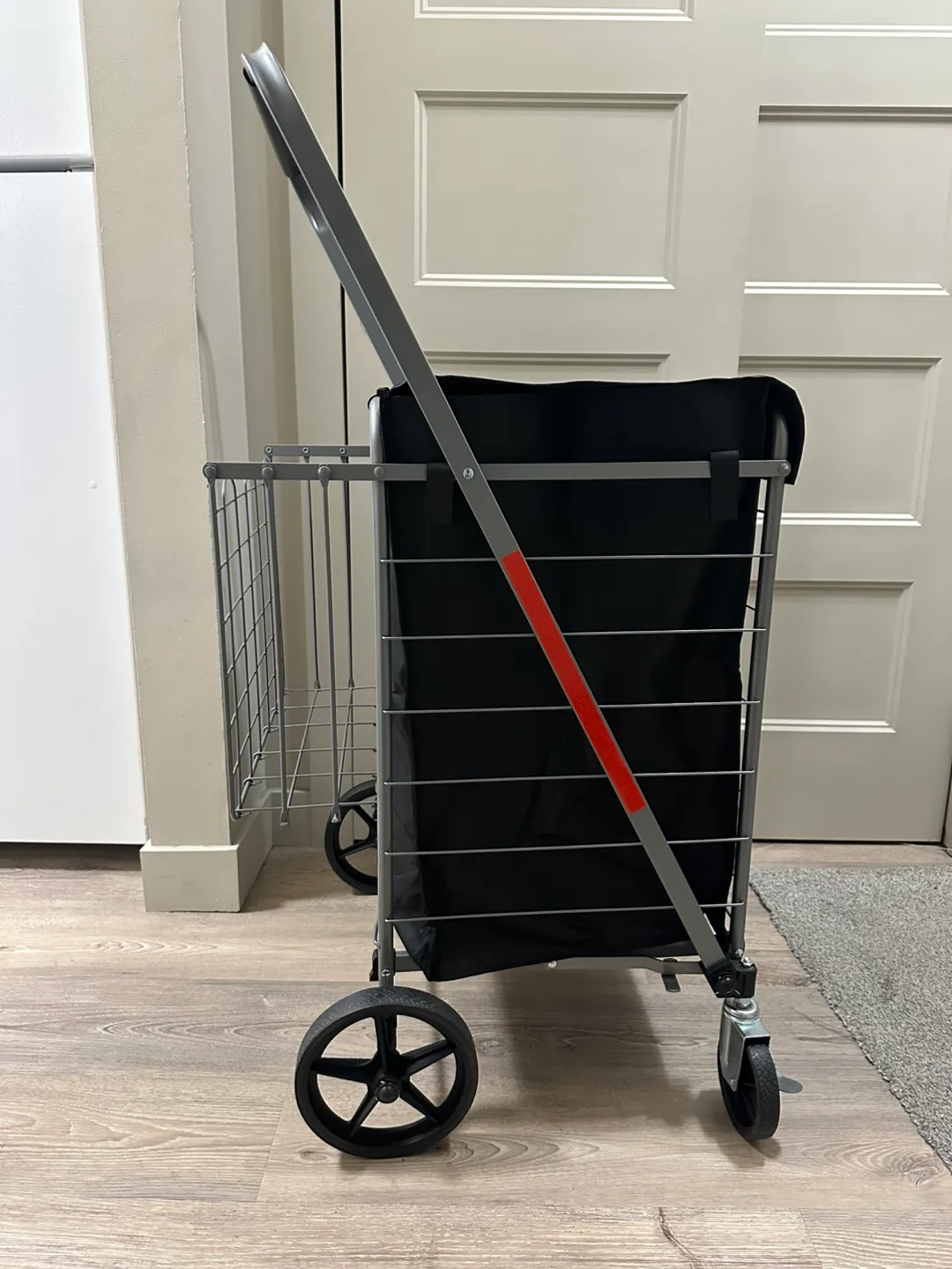 Brand-New Foldable Shopping Cart with Waterproof Bag image indicator(4)