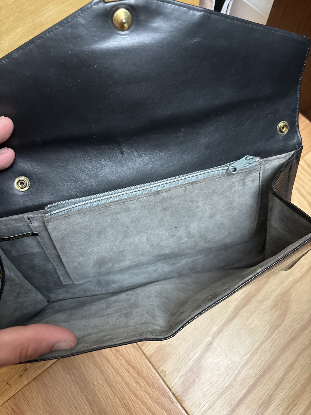 Etienne Aigner Black Leather Clutch - photo 2