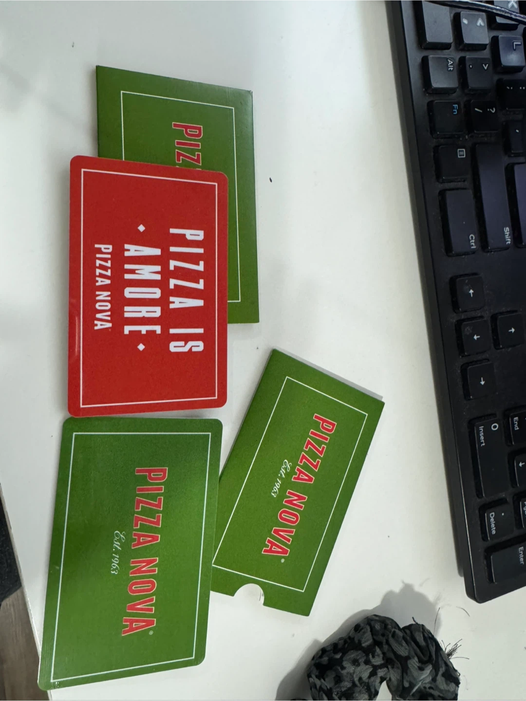Pizza Nova gift card- contact asap before 29th oct