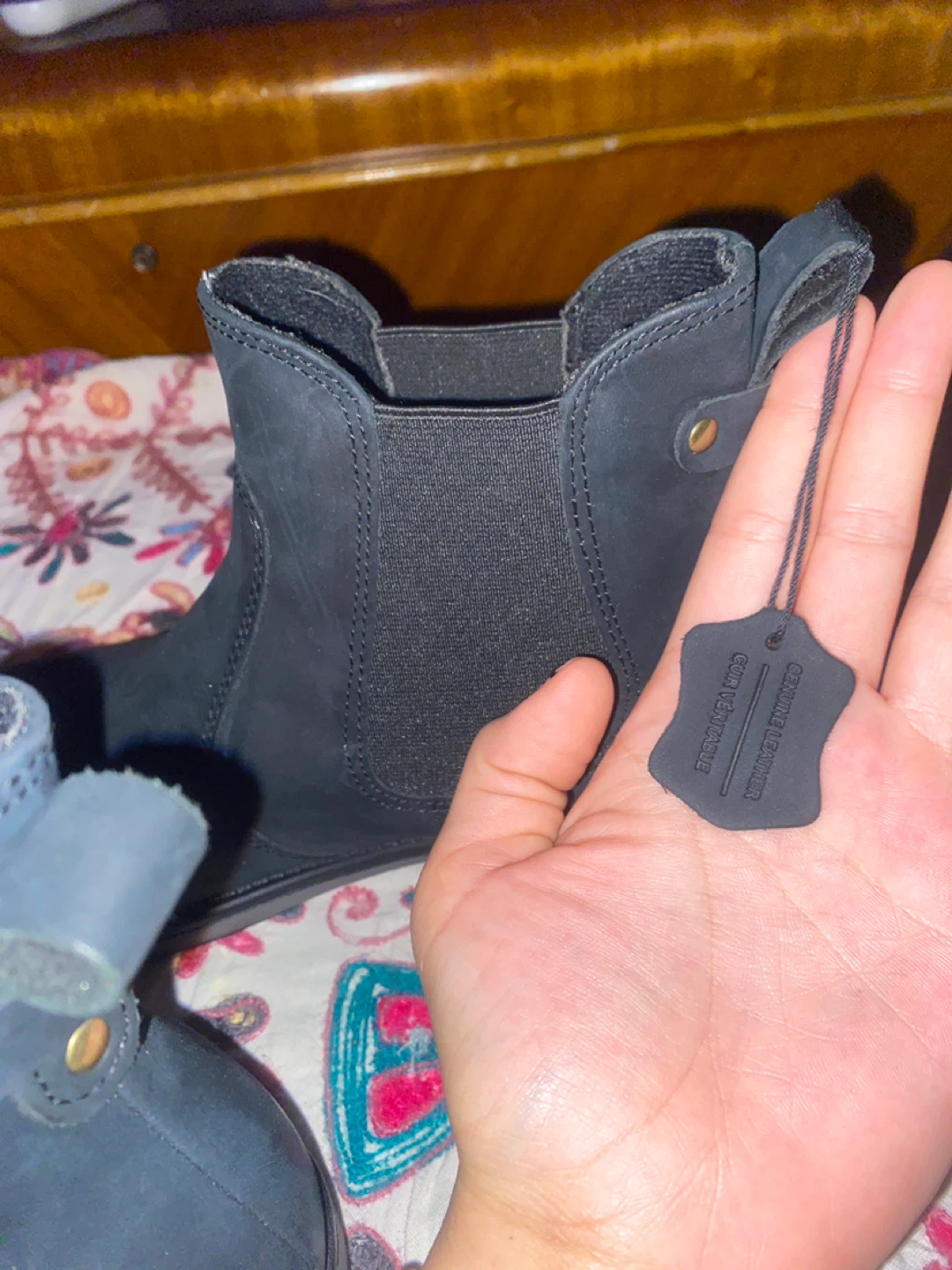 Bogs Waterproof Leather Chelsea Boots - photo 2