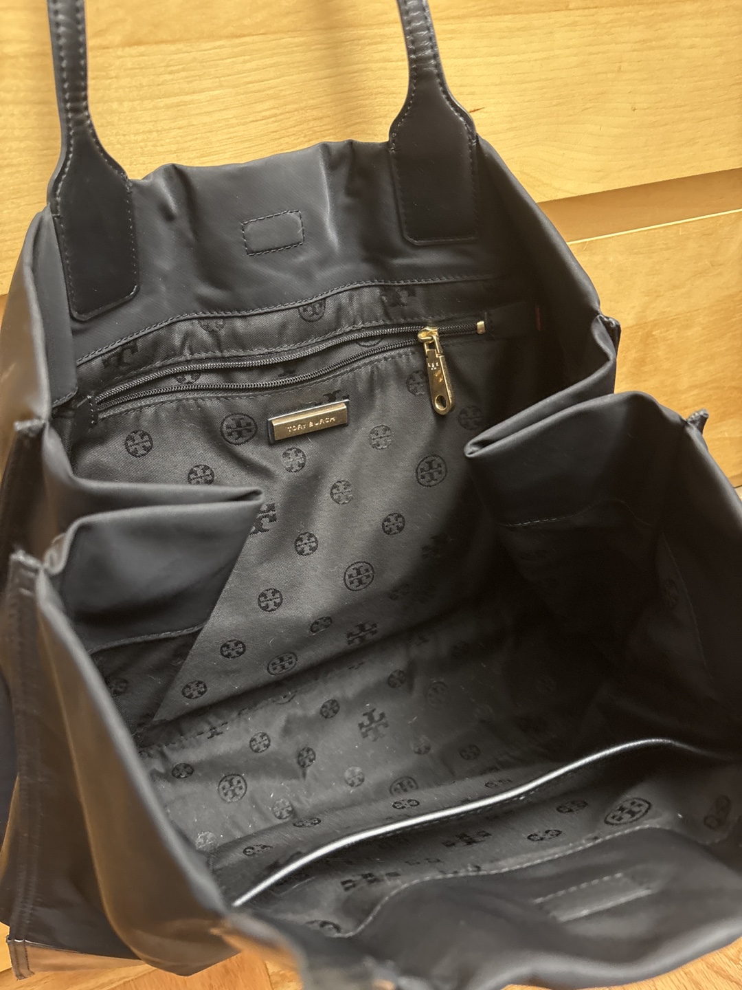 Tory Burch Black Nylon Tote Bag - photo 2