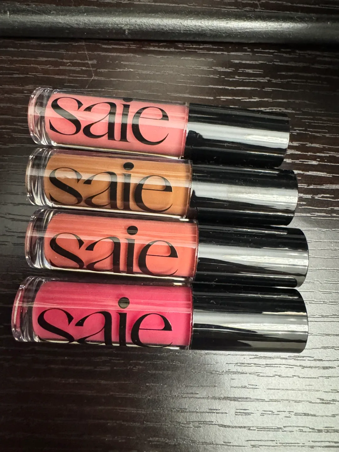 Glossybounce Lip Gloss image indicator(2)