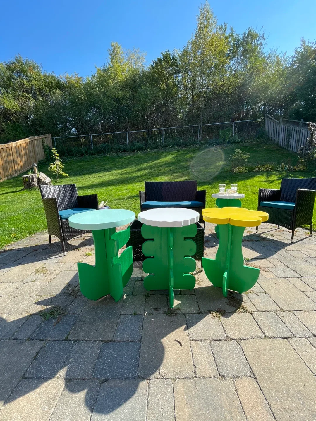 Flower Accent Tables - Cute Decor image indicator(6)