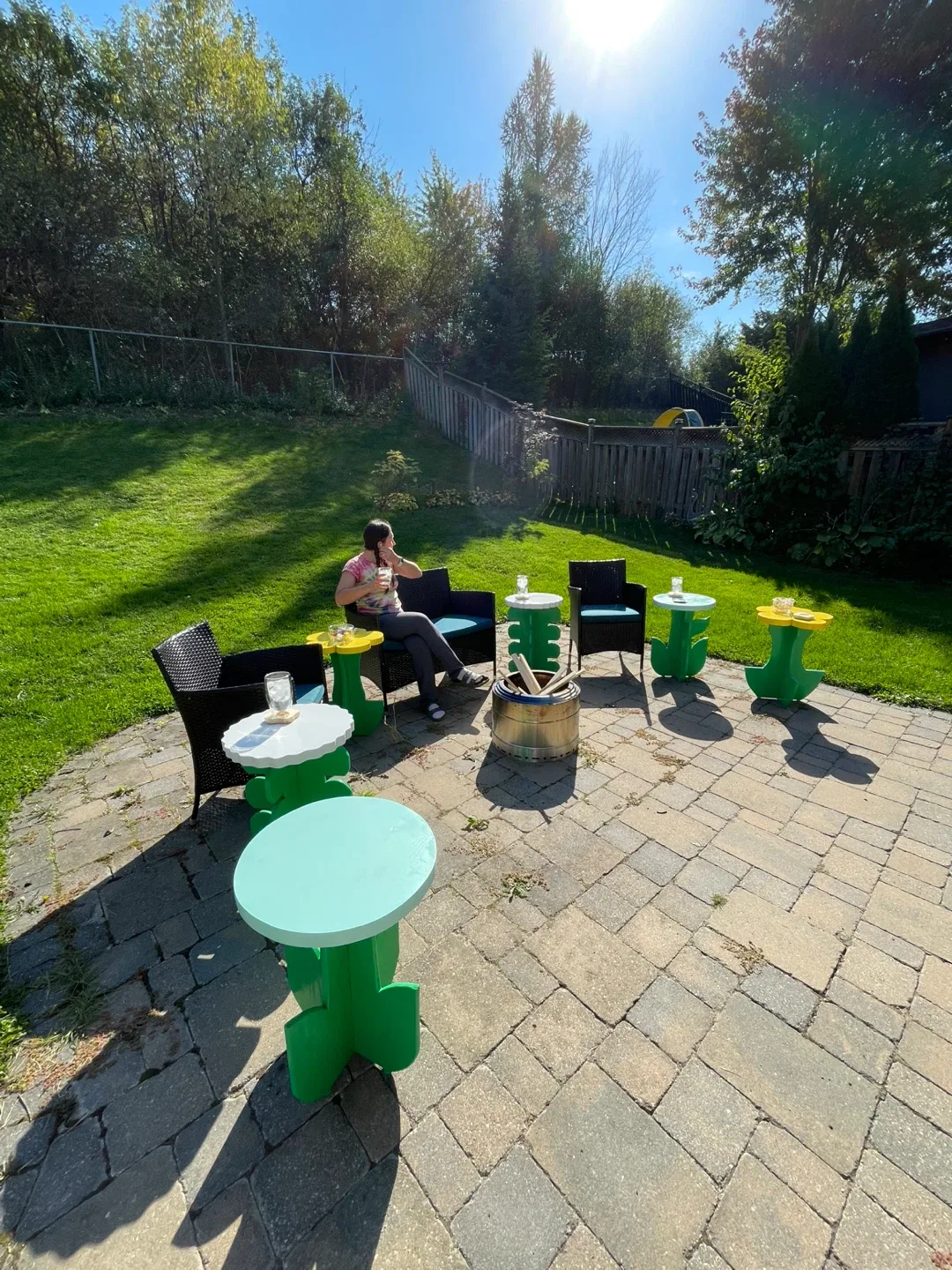 Flower Accent Tables - Cute Decor image indicator(2)