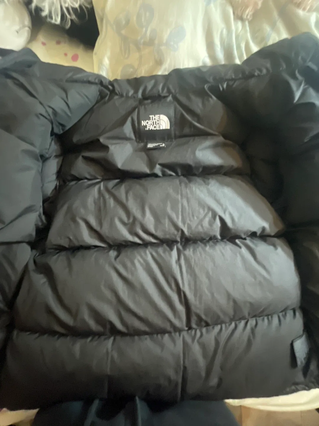 The North Face Black Puffer Jacket image indicator(2)