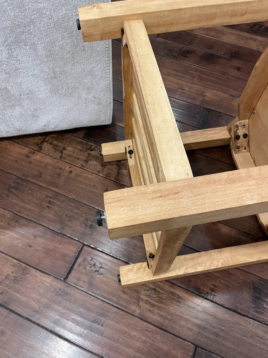 Wooden Side Table with Bottom Shelf image indicator(4)