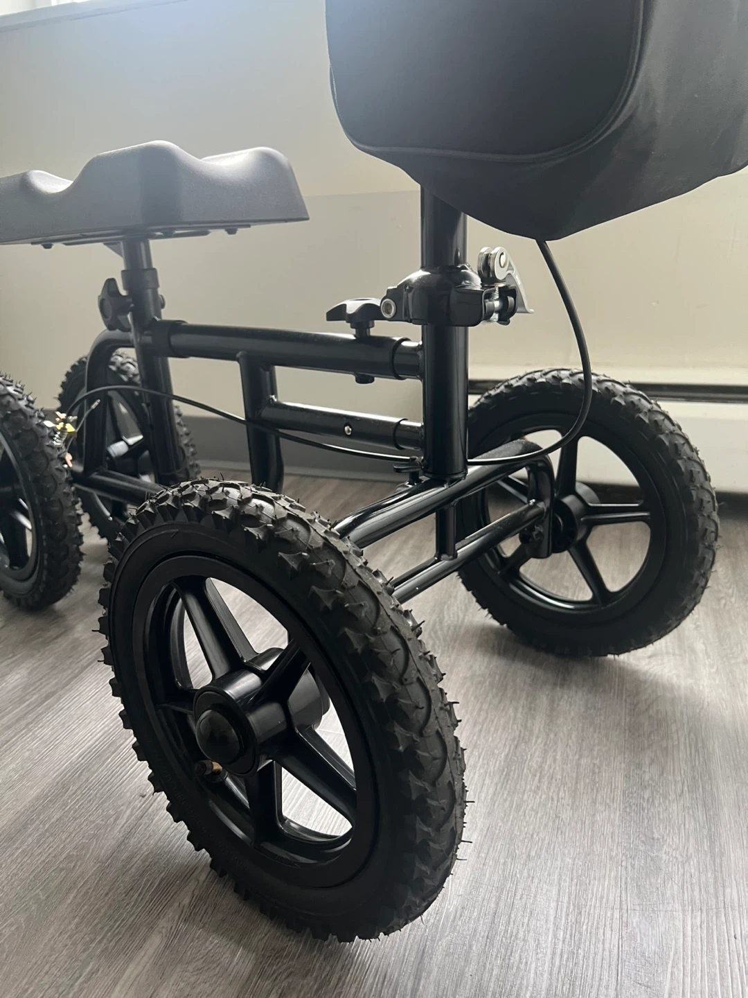 Knee Scooter - photo 2