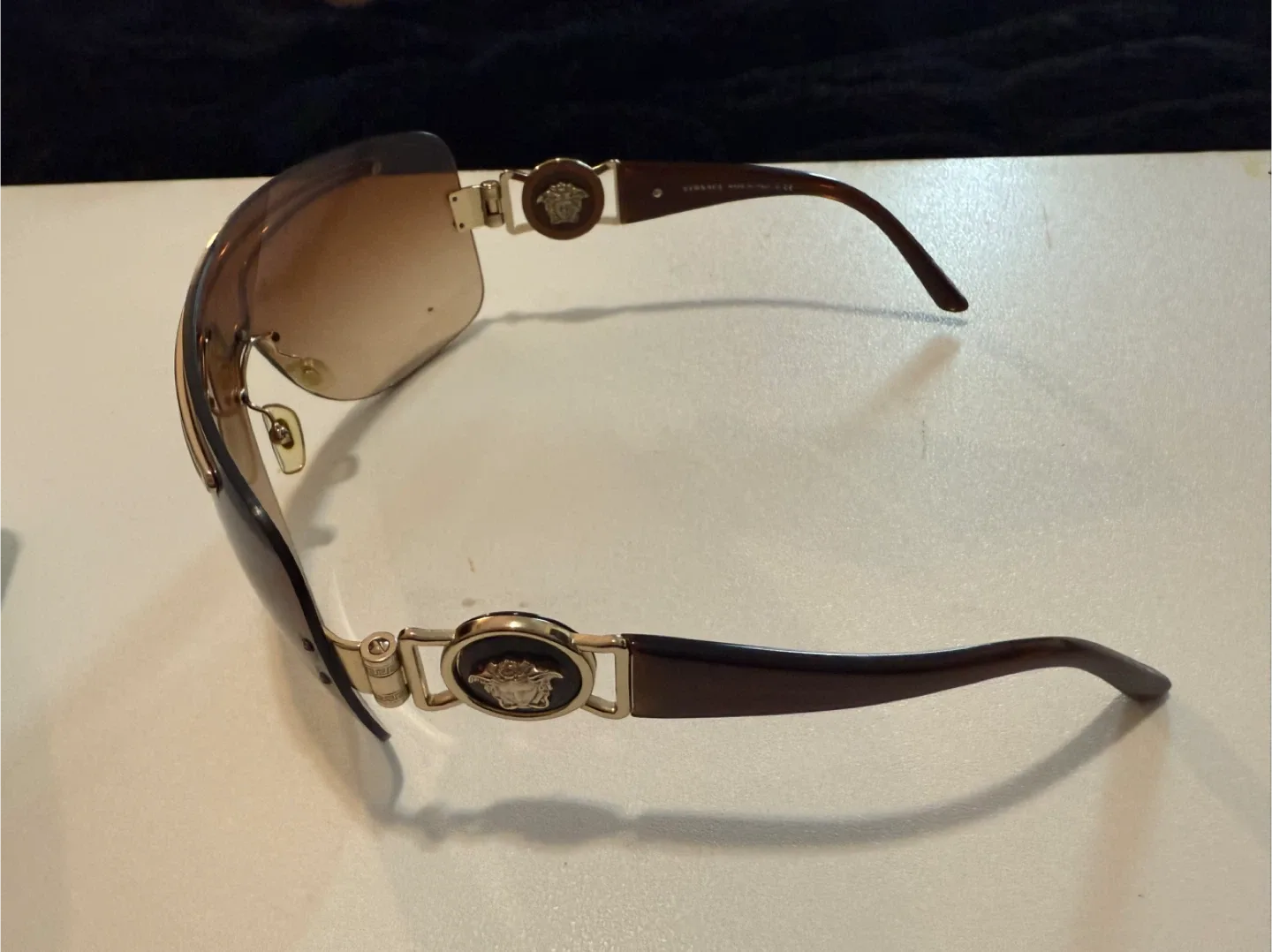 Versace Sunglasses MOD.2132 Brown image indicator(3)