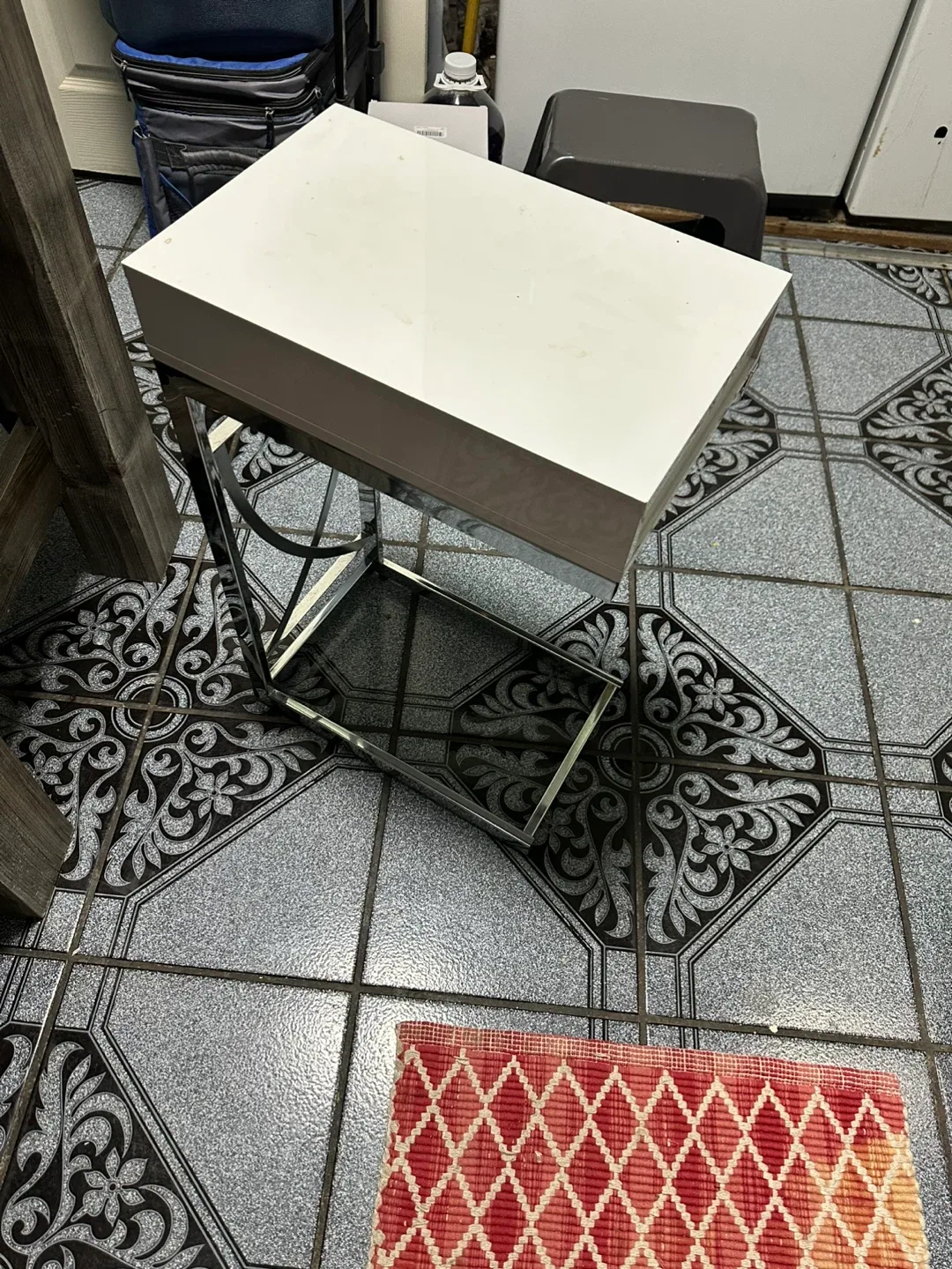 White Nightstand with Drawer thumbnail