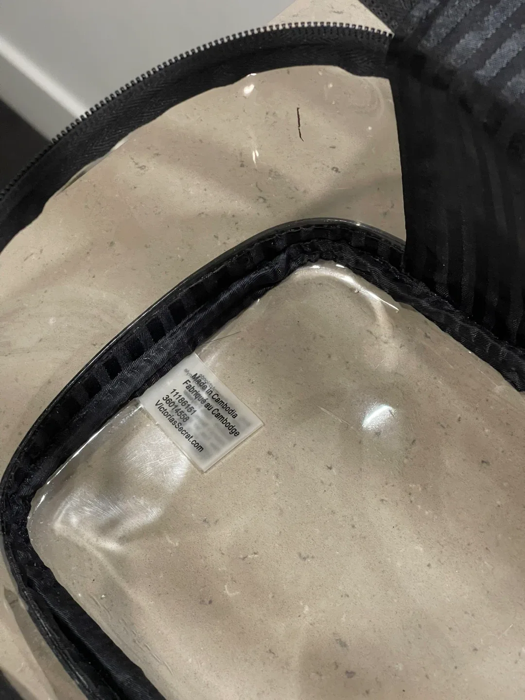 Victoria's Secret Clear Cosmetic Bag image indicator(3)