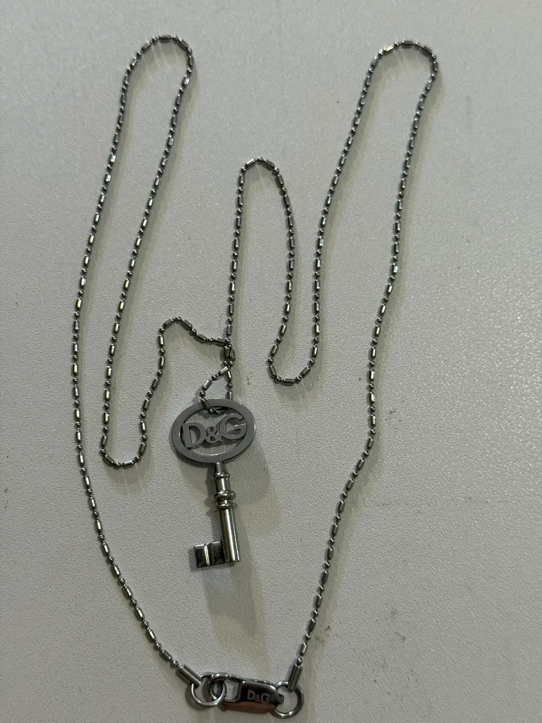 D&G Key Pendant Necklace image indicator(4)