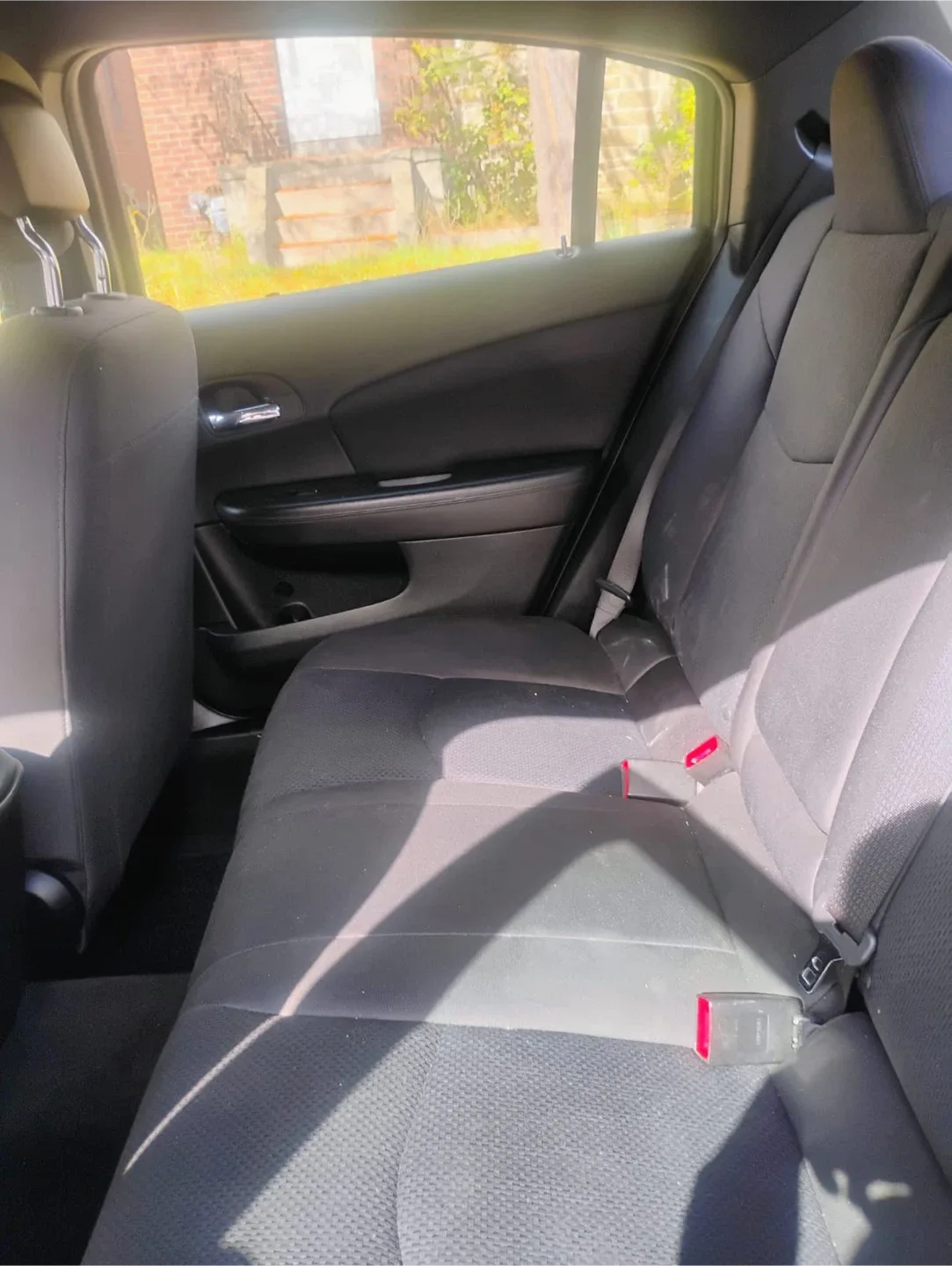 Black Chrysler 200 Sedan image indicator(5)