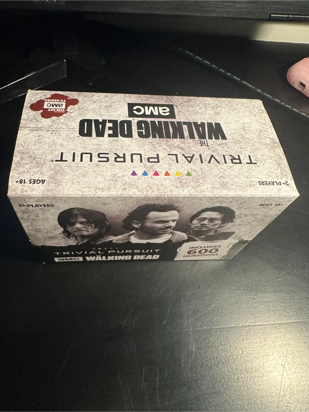 AMC The Walking Dead Trivial Pursuit Game image indicator(2)