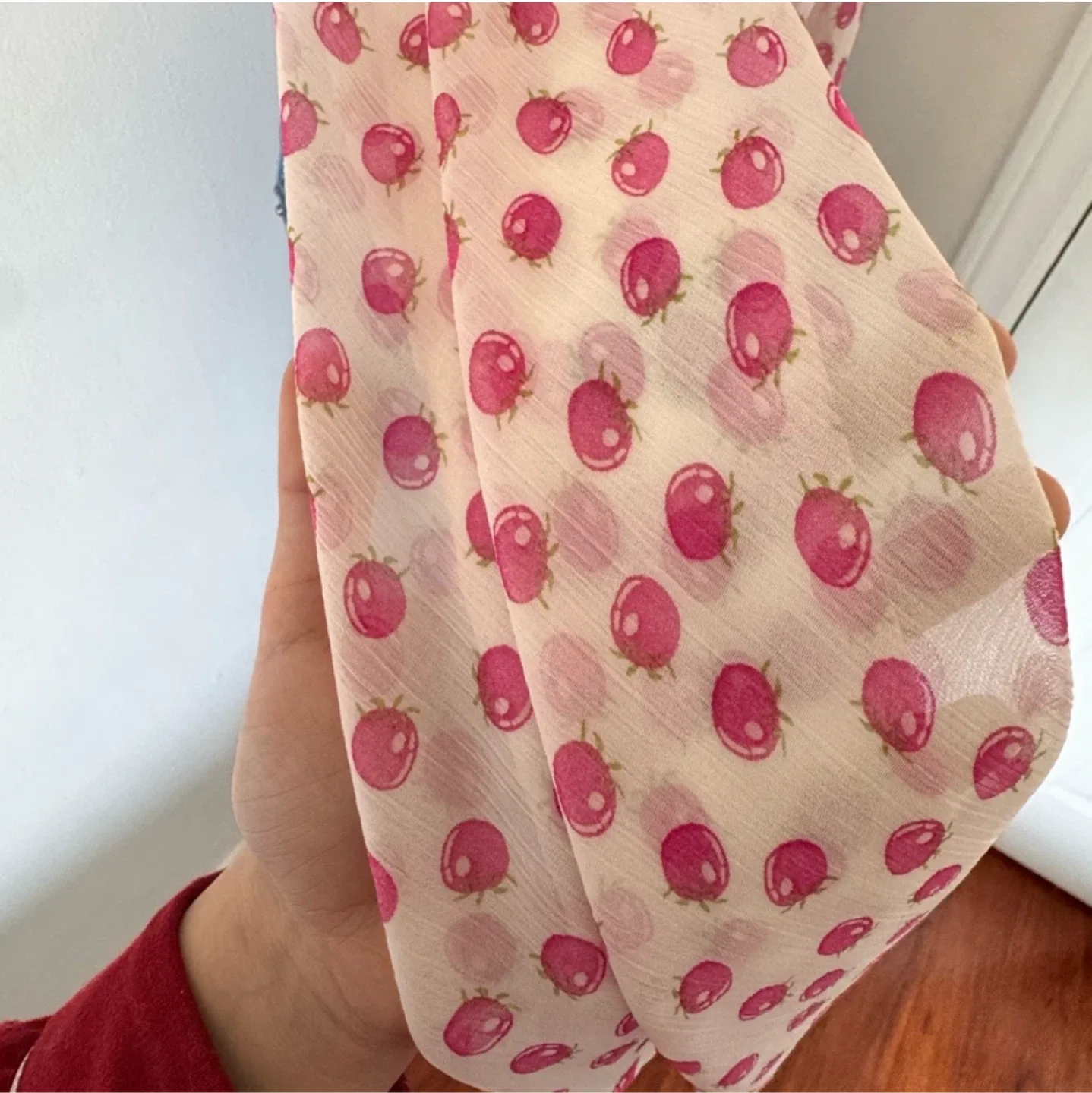 Pink Strawberry Patterned Scarf image indicator(2)