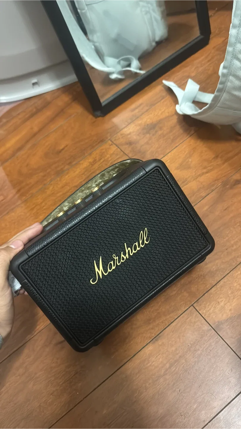 Marshall Kilburn II Portable Bluetooth Speaker - Black image indicator(3)