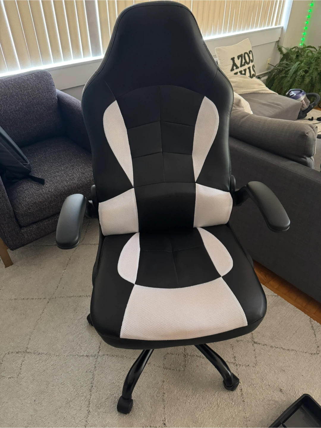 Black and White Gaming Chair - photo 3