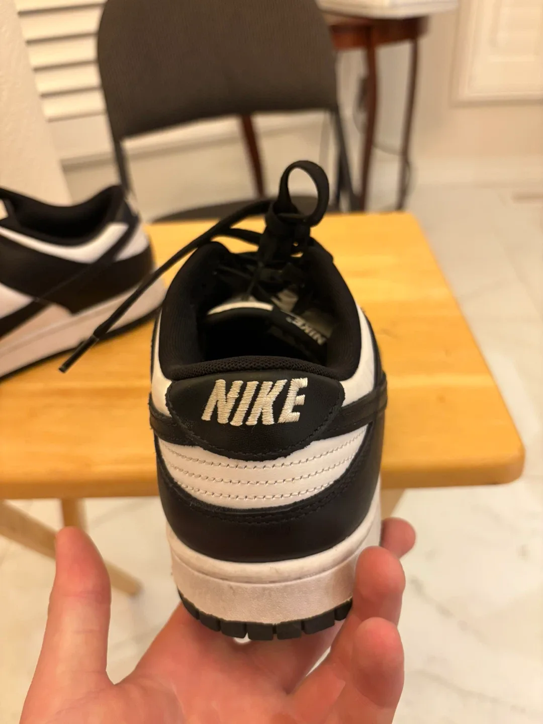 Nike Dunk Low Panda Shoes image indicator(2)