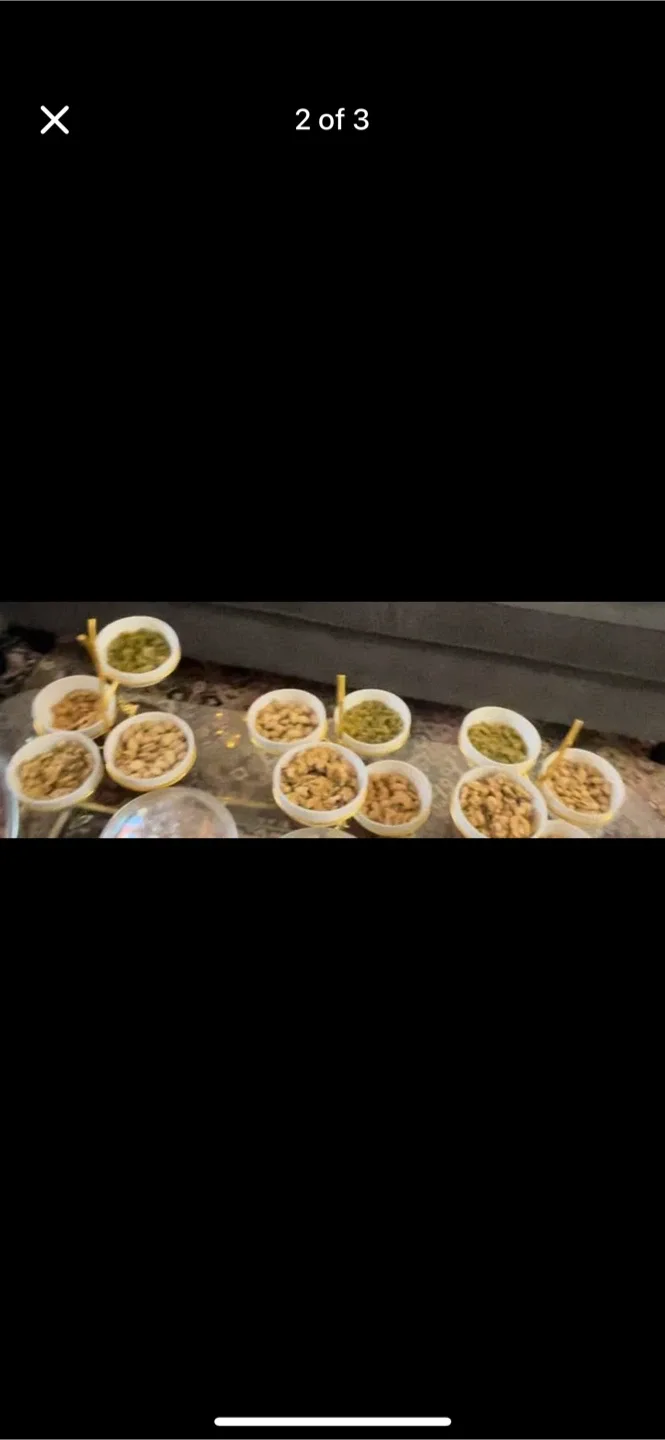 4-Tier Serving Stand with Bowls image indicator(2)