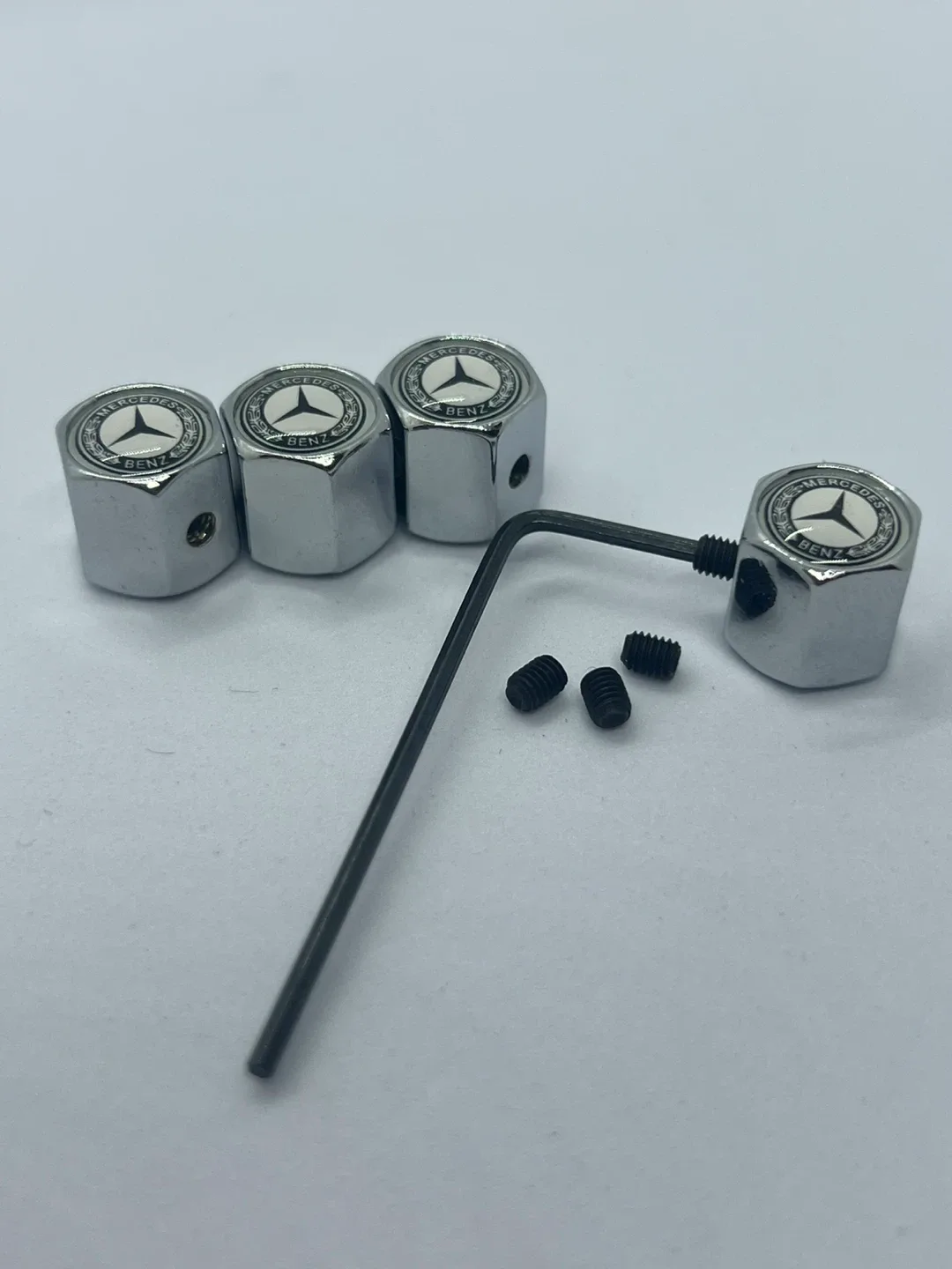 Mercedes-Benz Antit heft Tire Valve Stem Caps - Silver thumbnail
