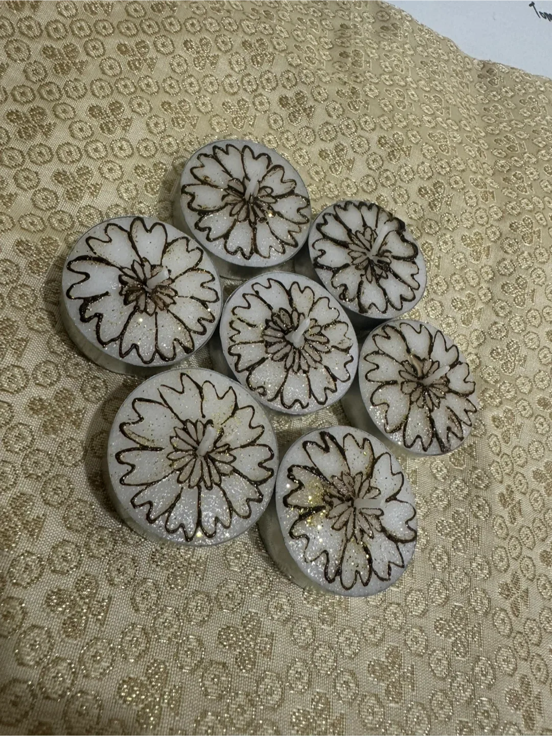 Henna candles thumbnail