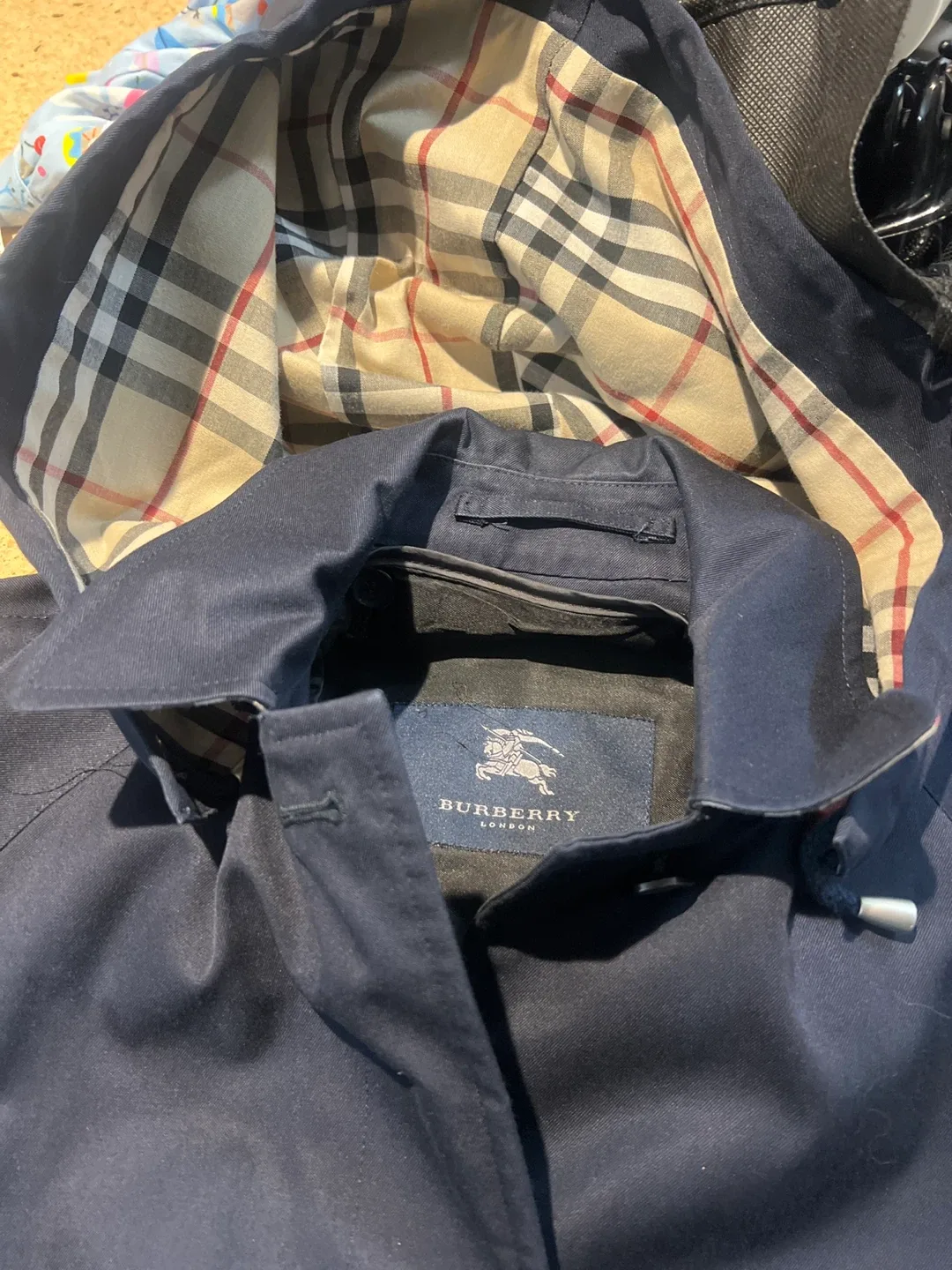 Burberry London Trench Coat image indicator(3)