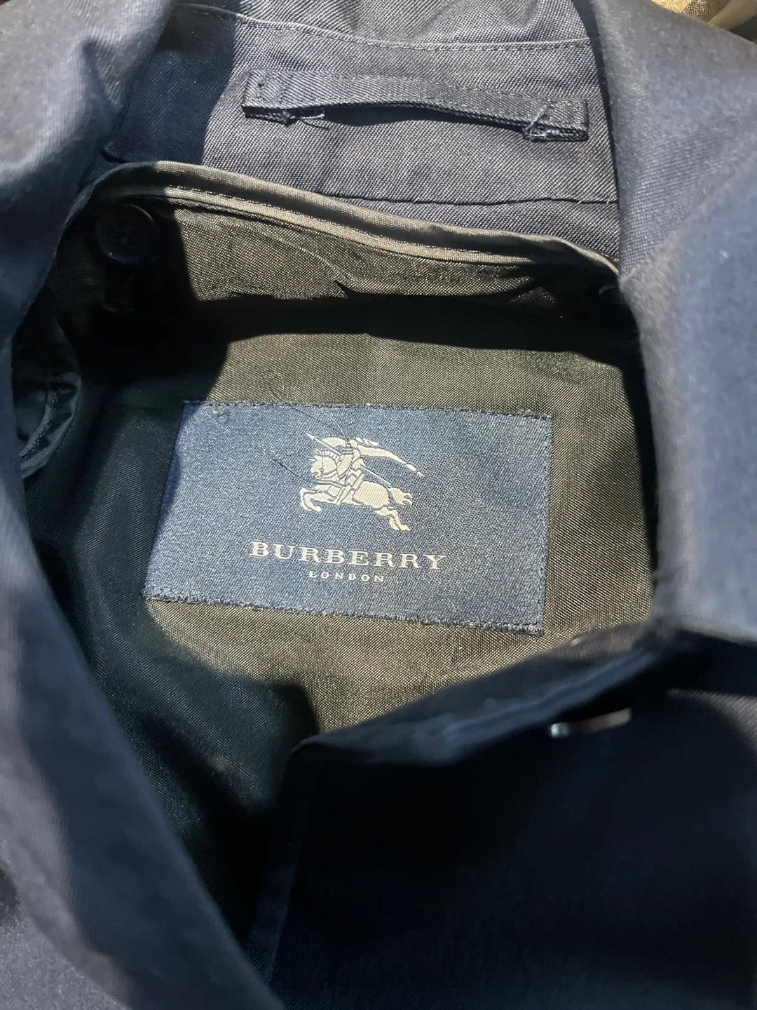 Burberry London Trench Coat image indicator(2)