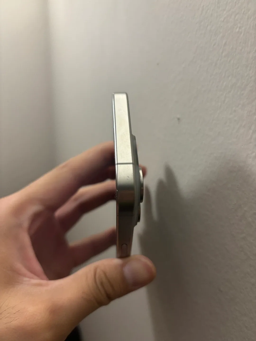 iPhone 15 Pro - Silver 256gb image indicator(3)