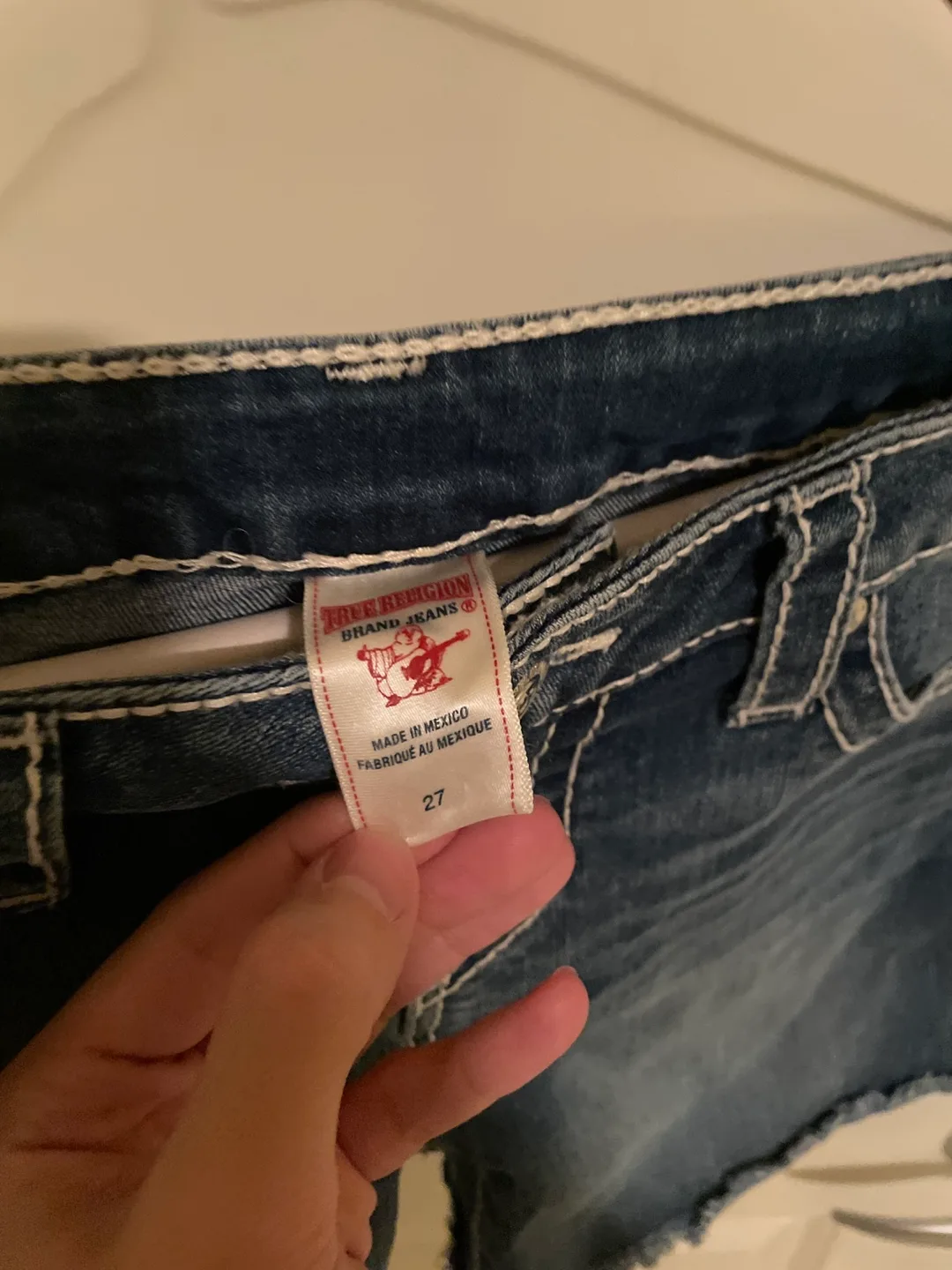 Women’s True Religion Snatched Denim Short image indicator(3)