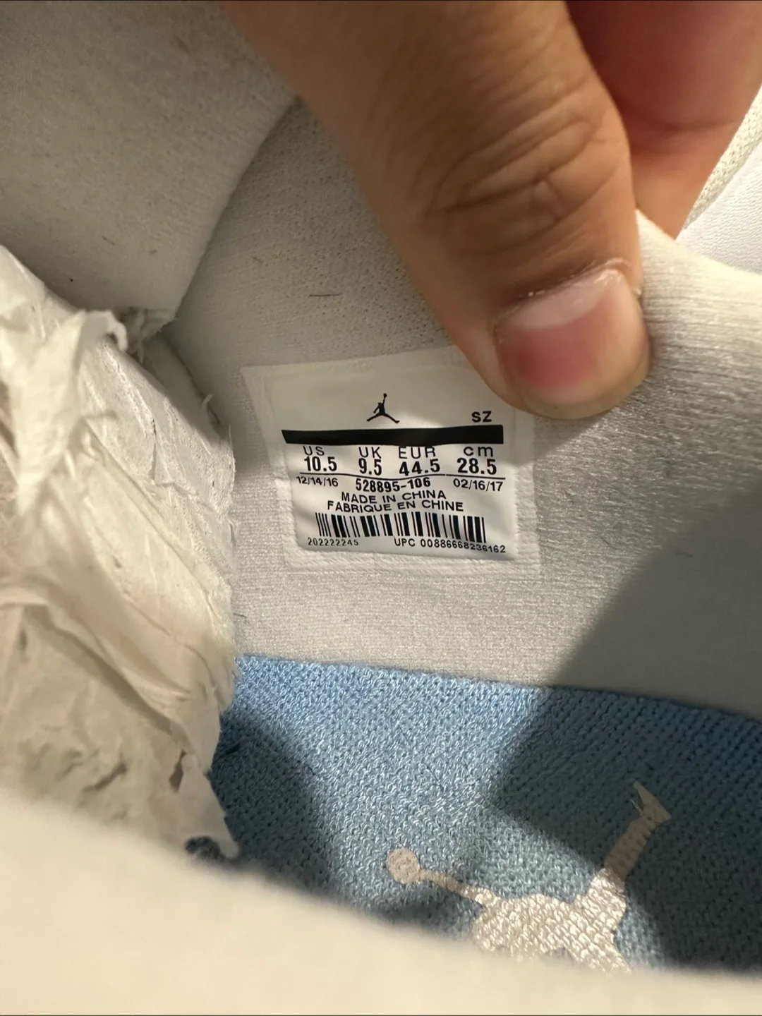 Jordan 11 Low “University Blue 2017” Size 10.5 image indicator(5)