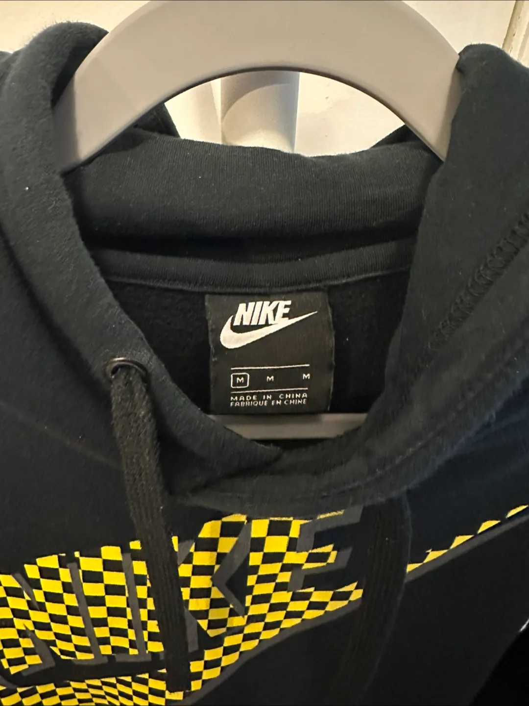 Men’s Black & Yellow Nike Hoodie image indicator(2)