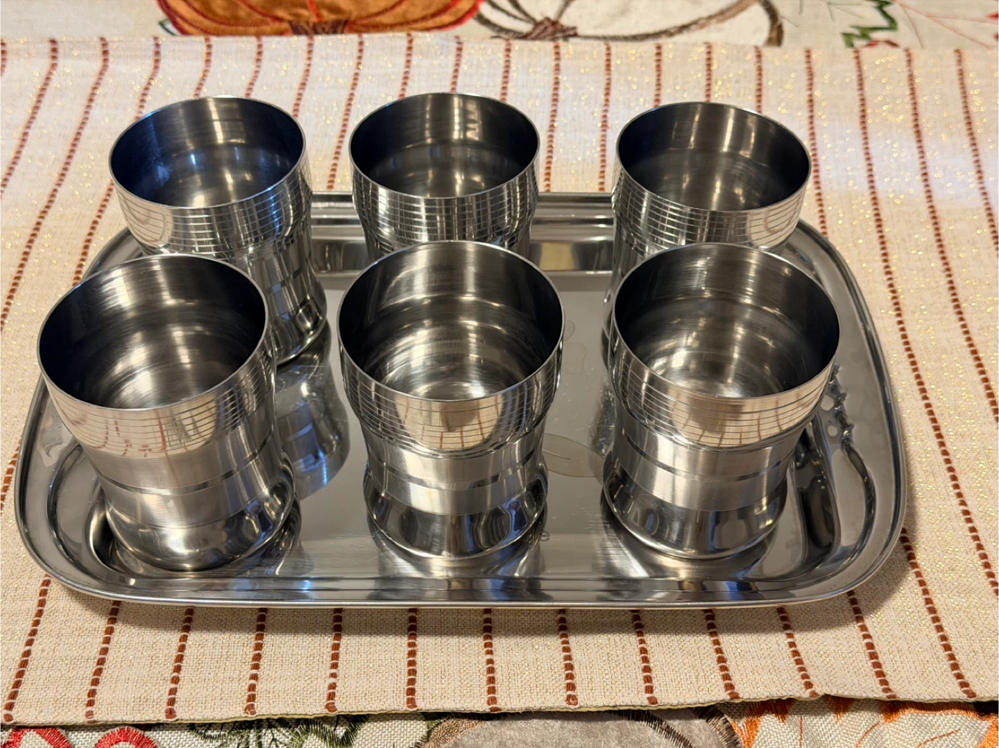 Mapple Stainless Steel Tray with 6 Cups