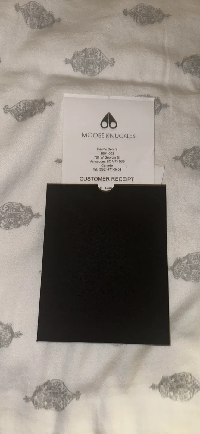 Moose Knuckles White Down Parka image indicator(2)