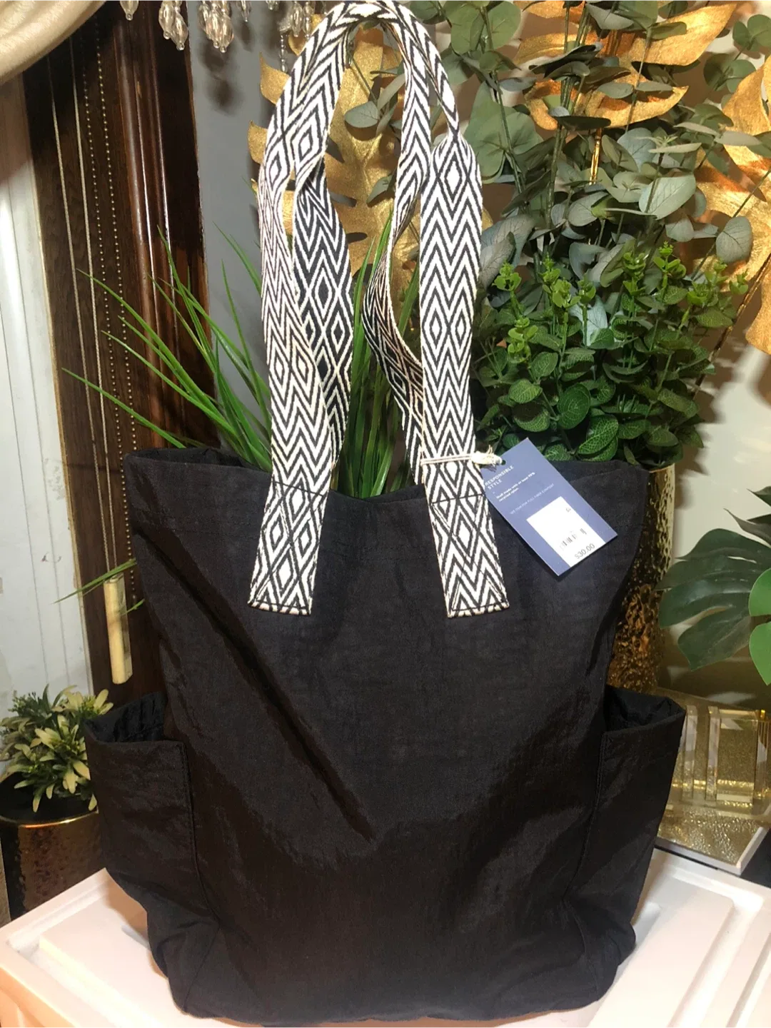 Universal Thread Black Tote Bag thumbnail