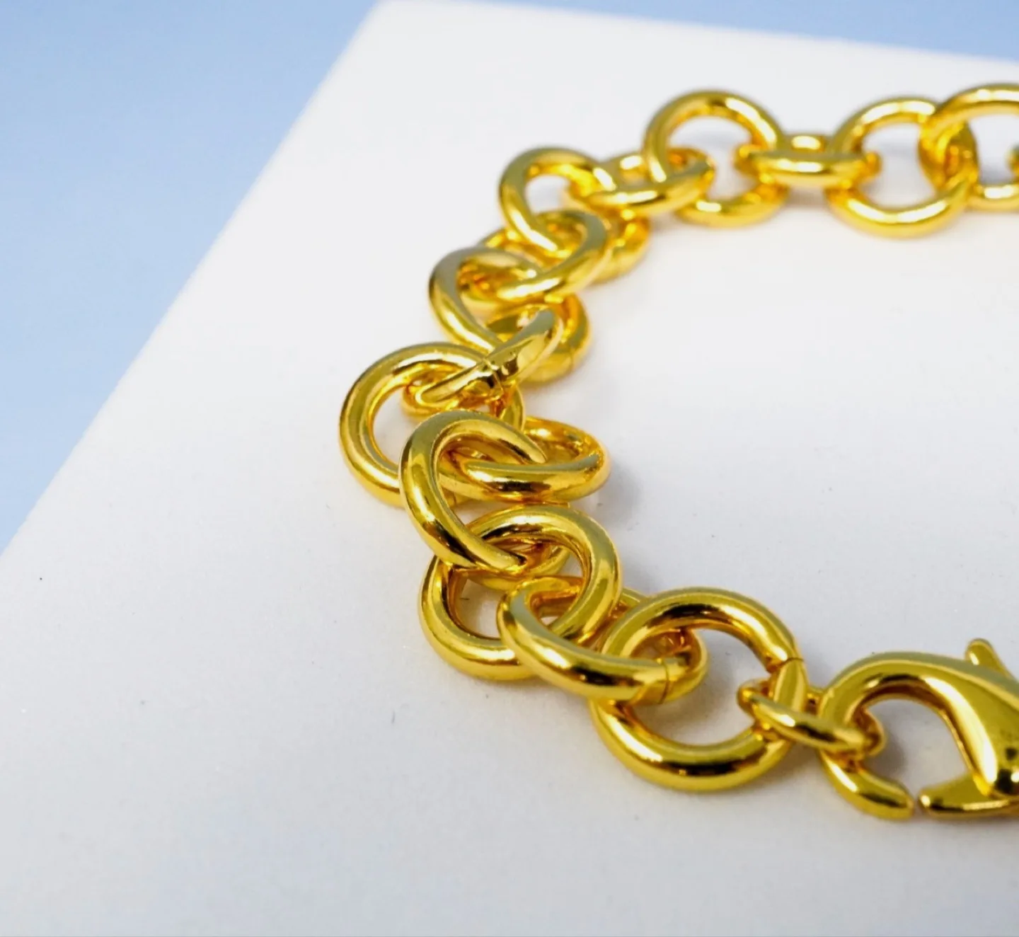 Tiffany & Co. Return to Tiffany Heart Tag Charm Bracelet Gold image indicator(5)