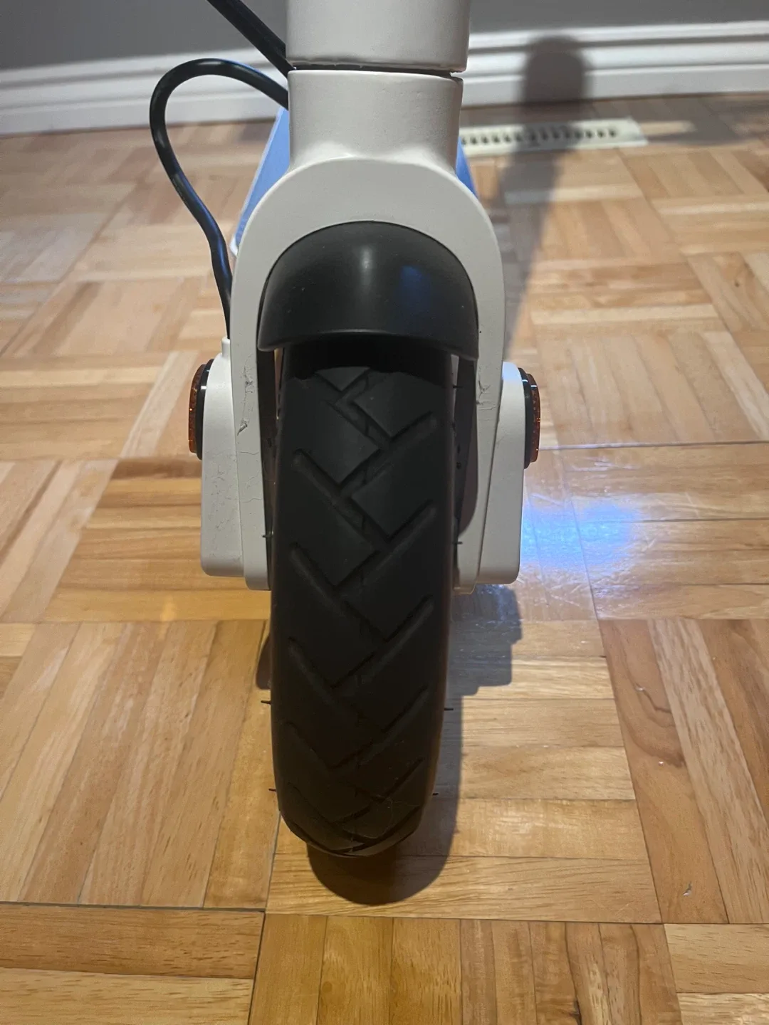 OKAI Neon ES20 image indicator(3)