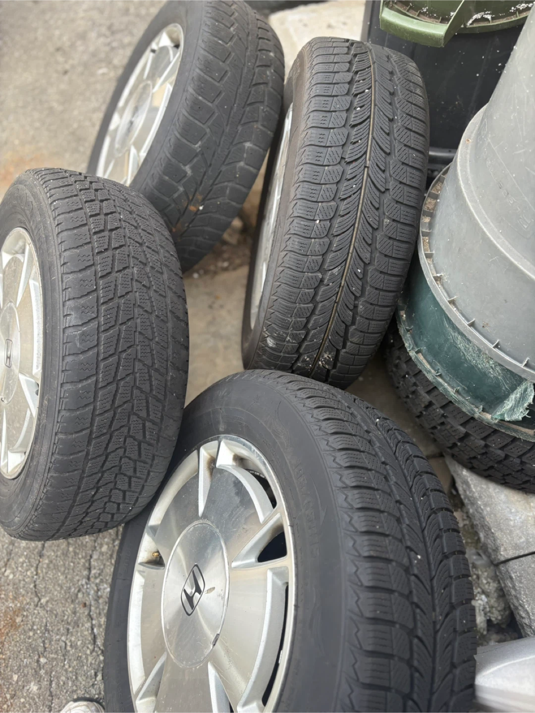 Honda Car Tires Set of 4 - photo 4