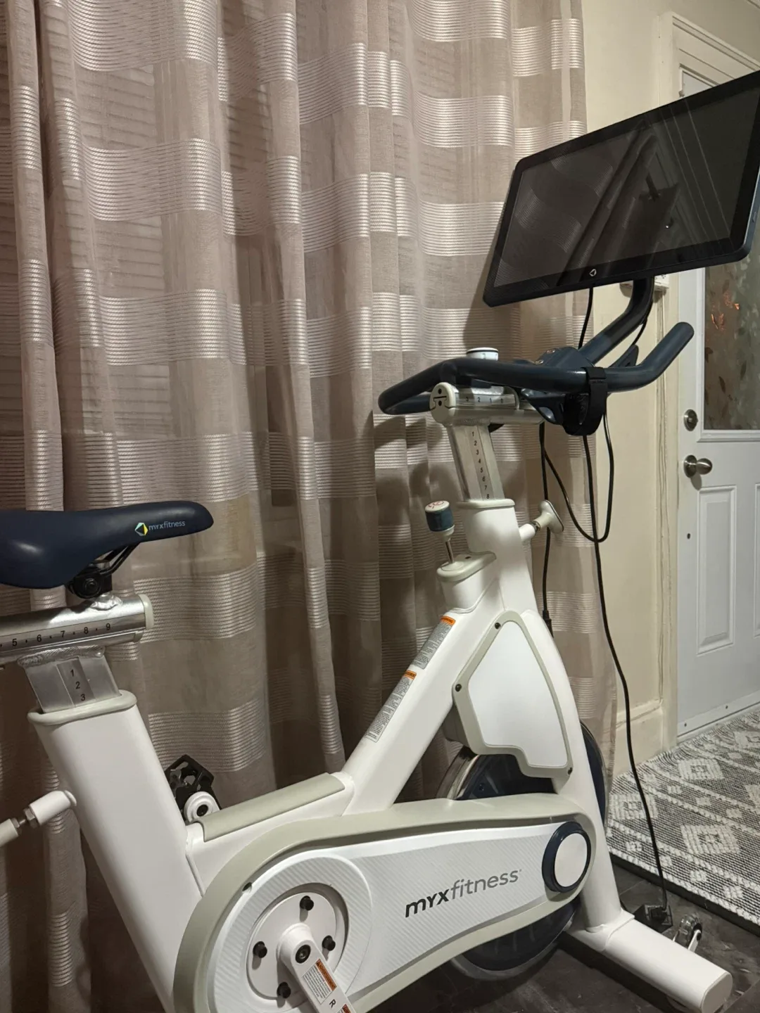 MYX Fitness Exercise Bike image indicator(3)