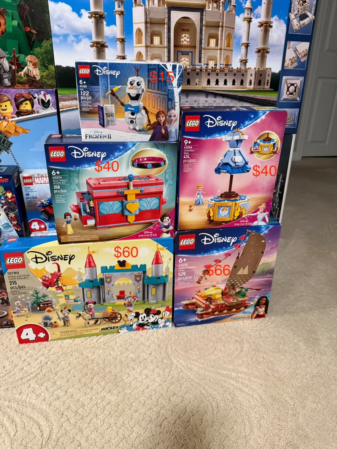 Lego Disney, Marvel, Star Wars, Super Mario Sets image indicator(2)