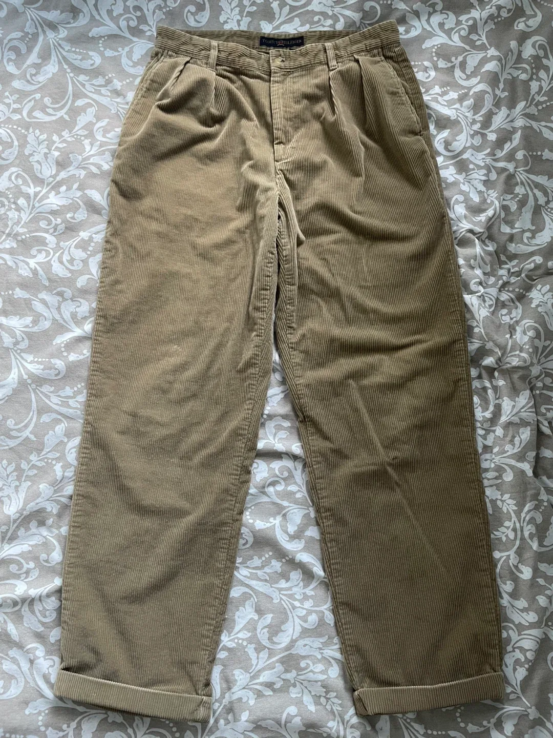 Vintage Tommy Hilfiger Corduroy Pants Size 36/32 thumbnail