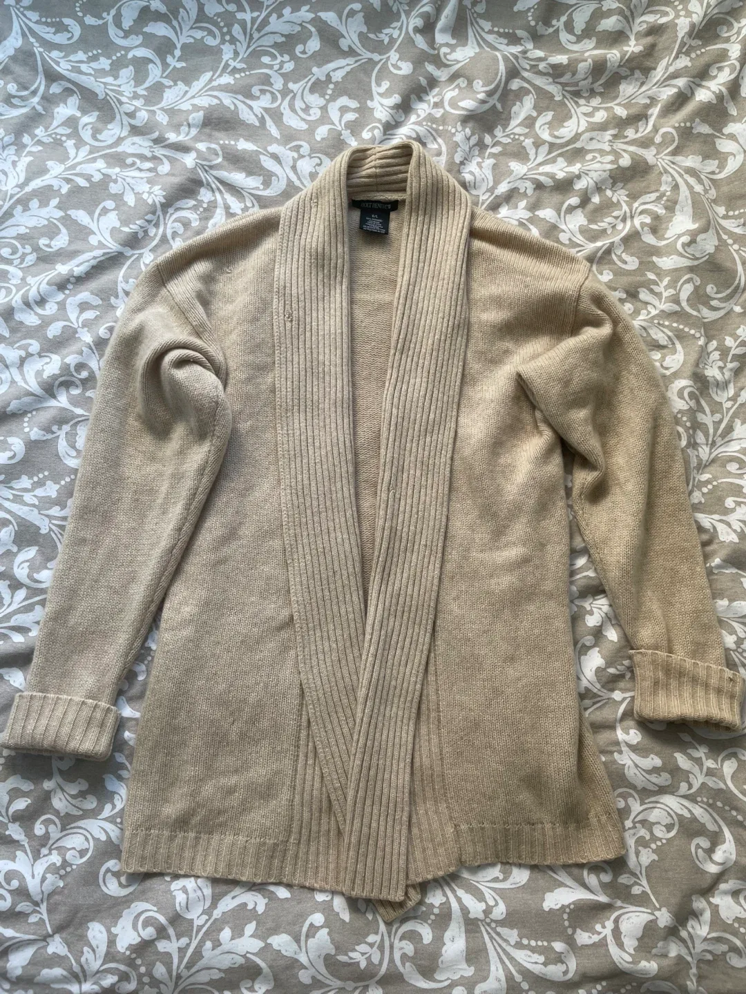 Holt Renfrew Cashmere Cardigan Size G/L