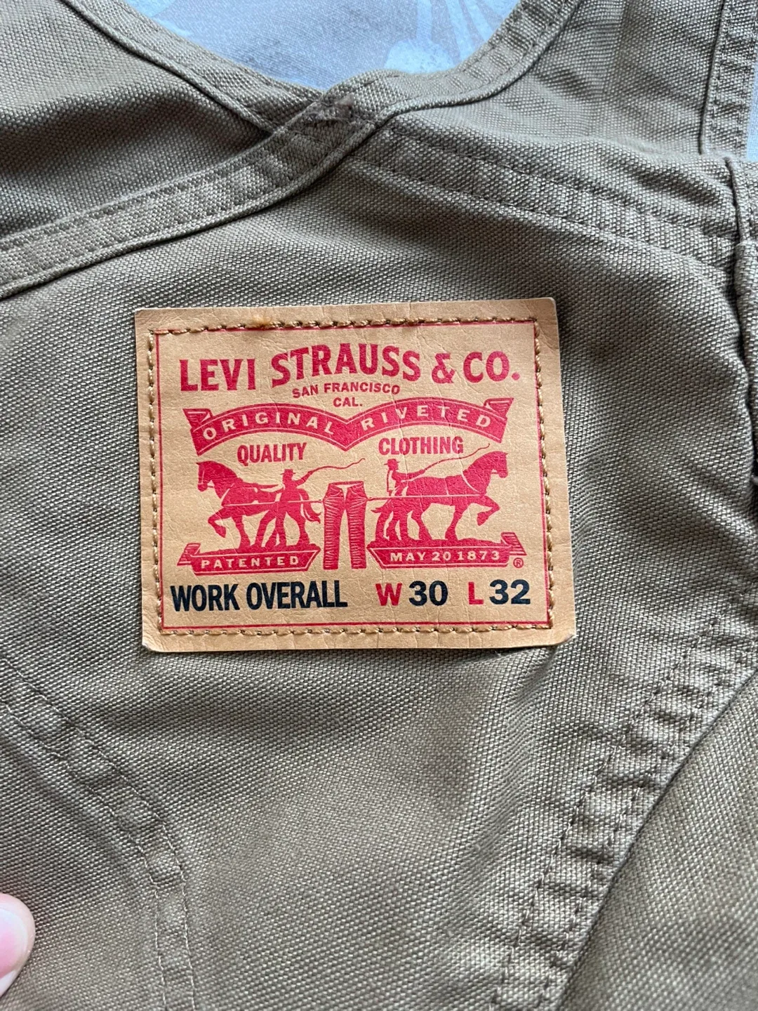 Levi Strauss & Co. Work Overalls Size W30 L32 image indicator(3)