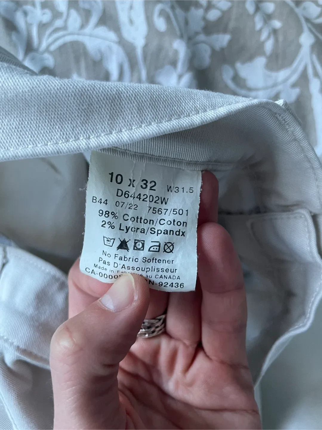 Denver Hayes chinos Size 10x32 image indicator(3)