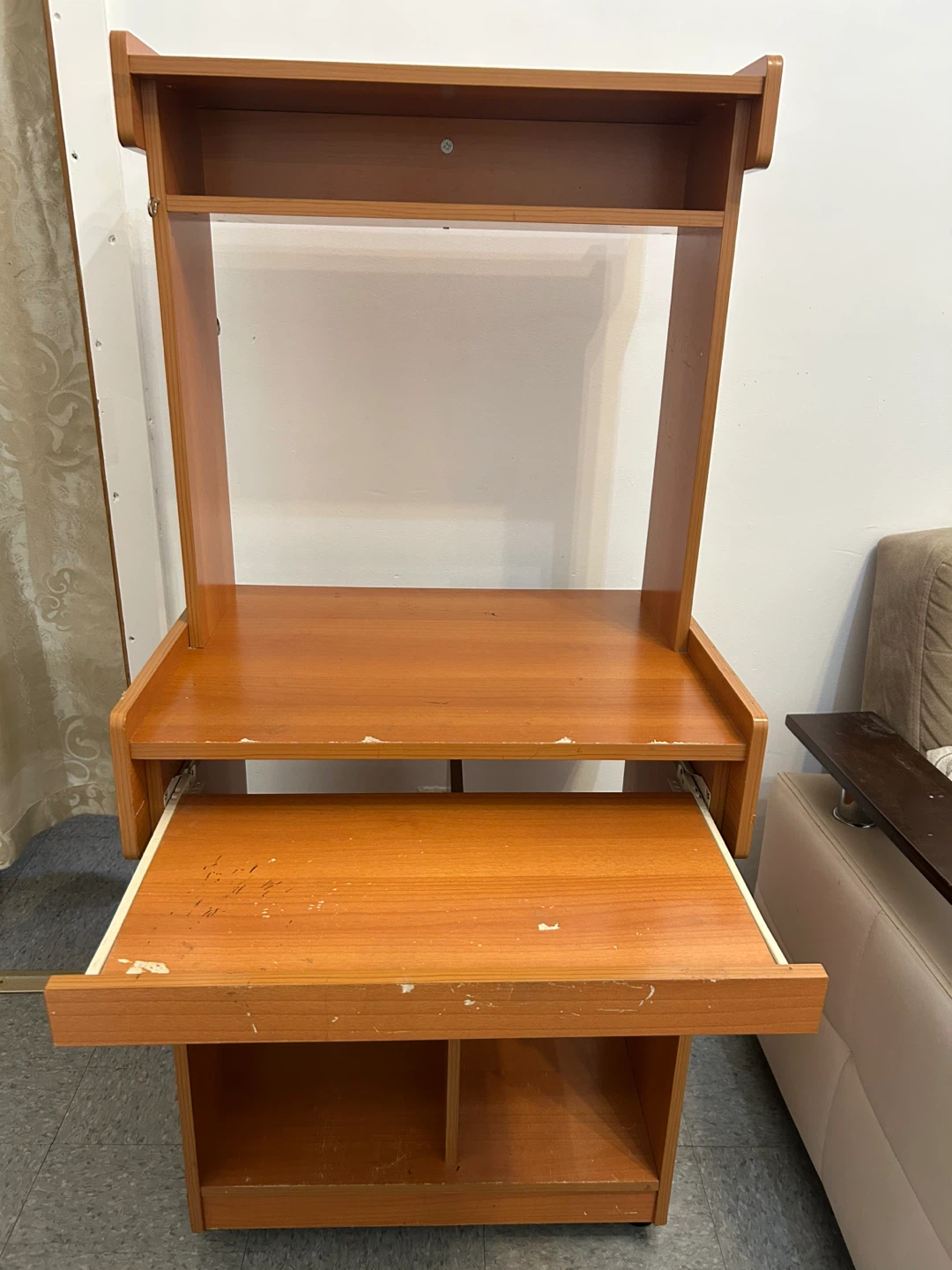 Wooden Computer Desk with Hutch - photo 3