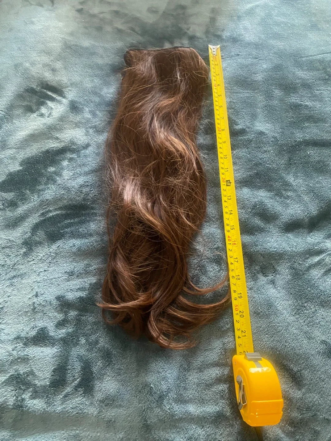 Med Brown halo Clip in Hair Extensions image indicator(3)