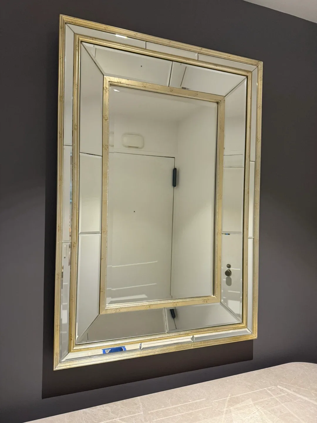 Gold Framed Rectangular Wall Mirror image indicator(2)